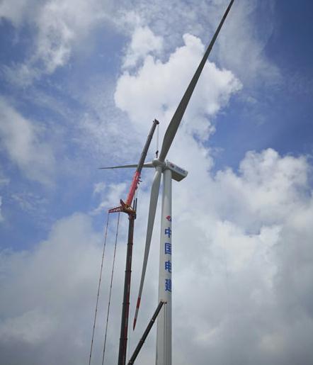 以带动传动连杆往复移动