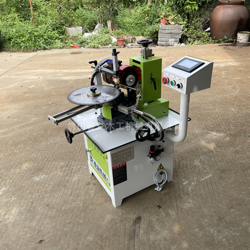 授权公告号CN120828171B